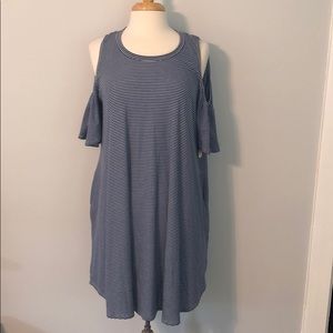 NWT: Altard State cold shoulder dress